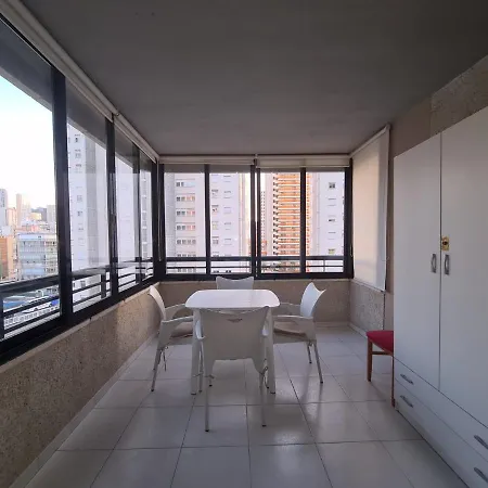 Апартаменты Apartamento Edificio Lux Mar Бенидорм
