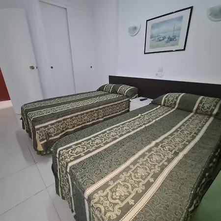 Апартаменты Apartamento Edificio Lux Mar *
